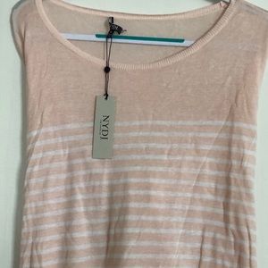 NWT NYDJ sweater